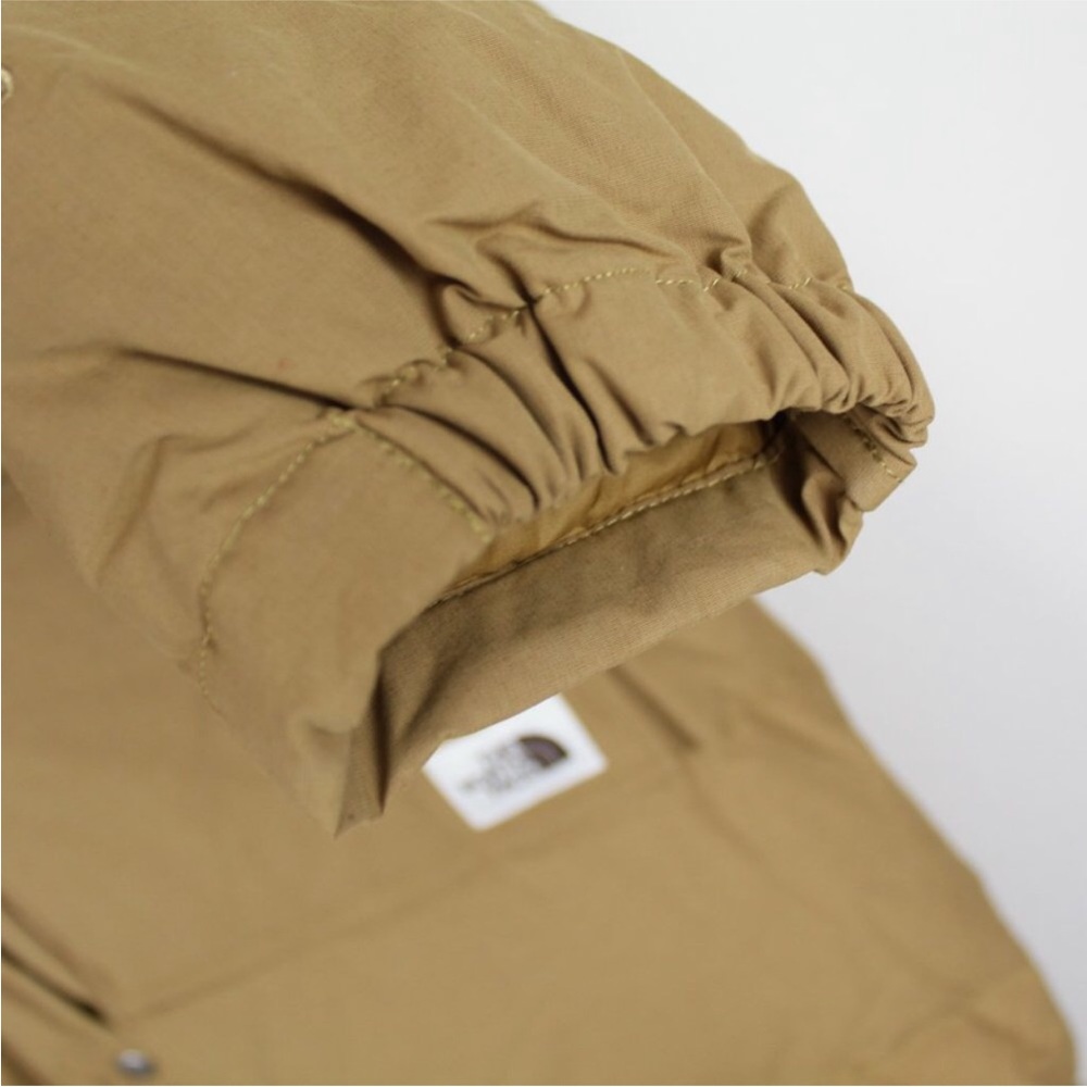 The North Face Sierra Water Repellent 600 Fill Power Down Parka. Tags removed - Picture 8 of 8